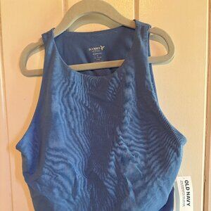 Old Navy Light Support PowerChill Longline Sports Bra